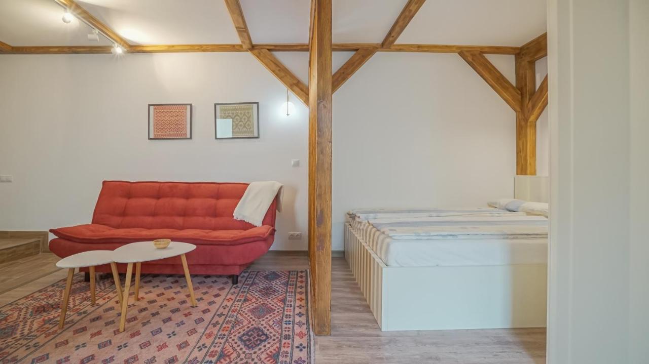 Oldtown Refuge Apartment Brasov Luaran gambar